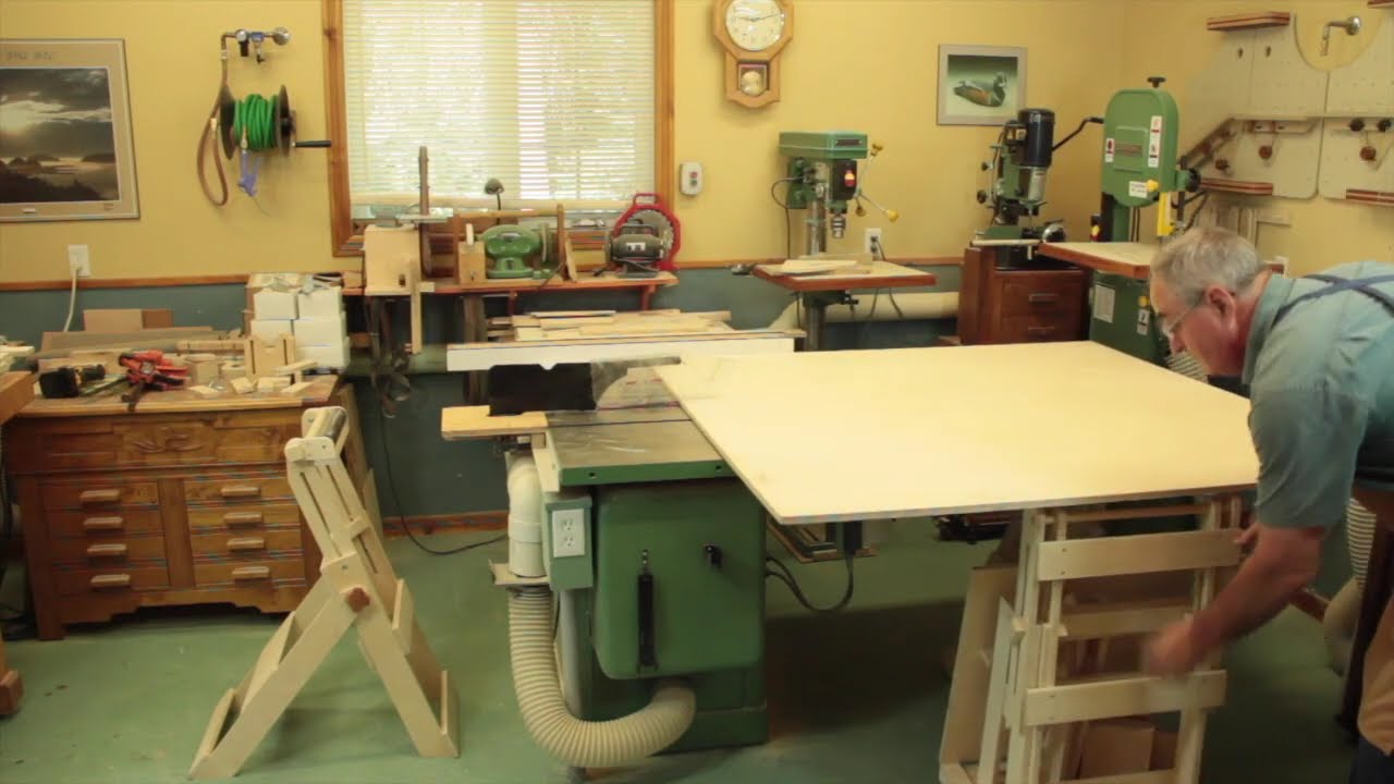 Démonstration de coupe d'un grand panneau