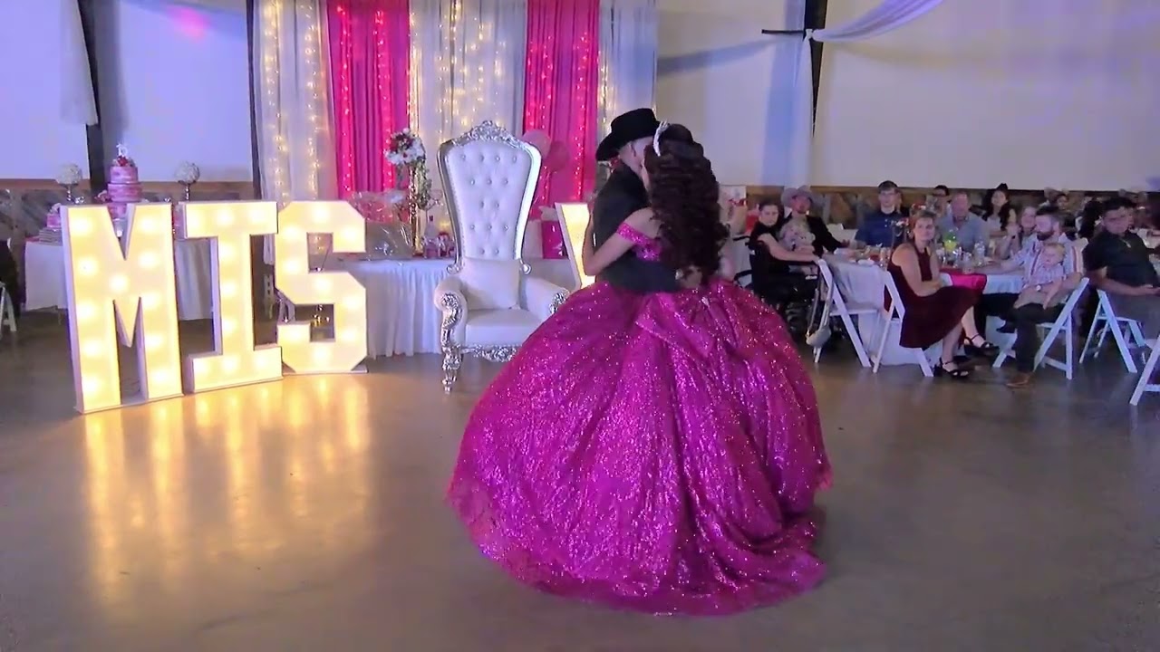 XV Anos Katia