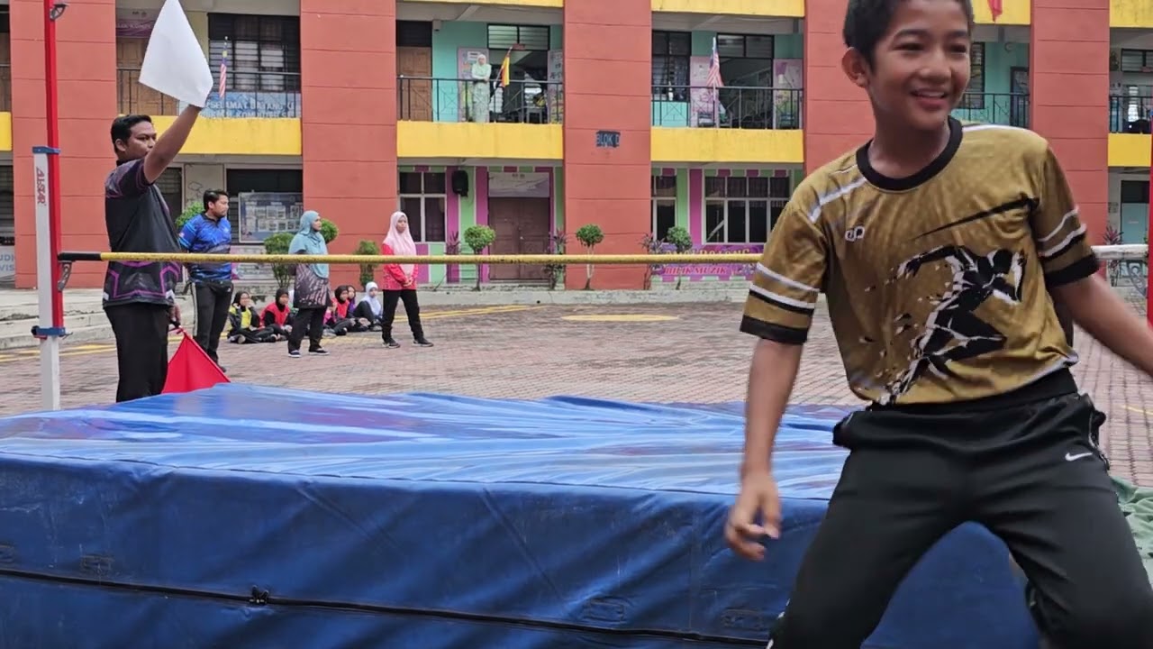 Lompat Tinggi Tahun 5 2023