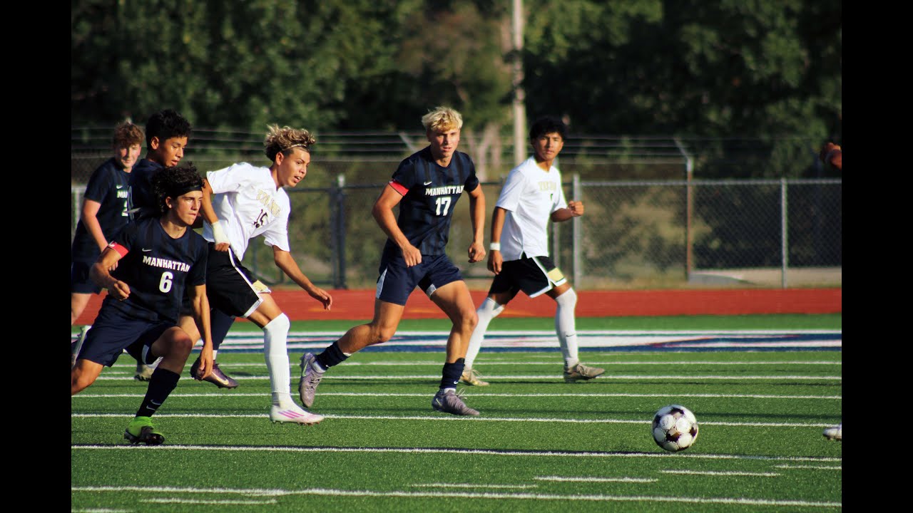 251009 Manhattan High boys Varsity soccer vs. Washburn Rural