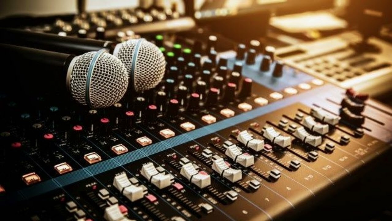 Duvarlara Yazıyorum Ismini Karaoke