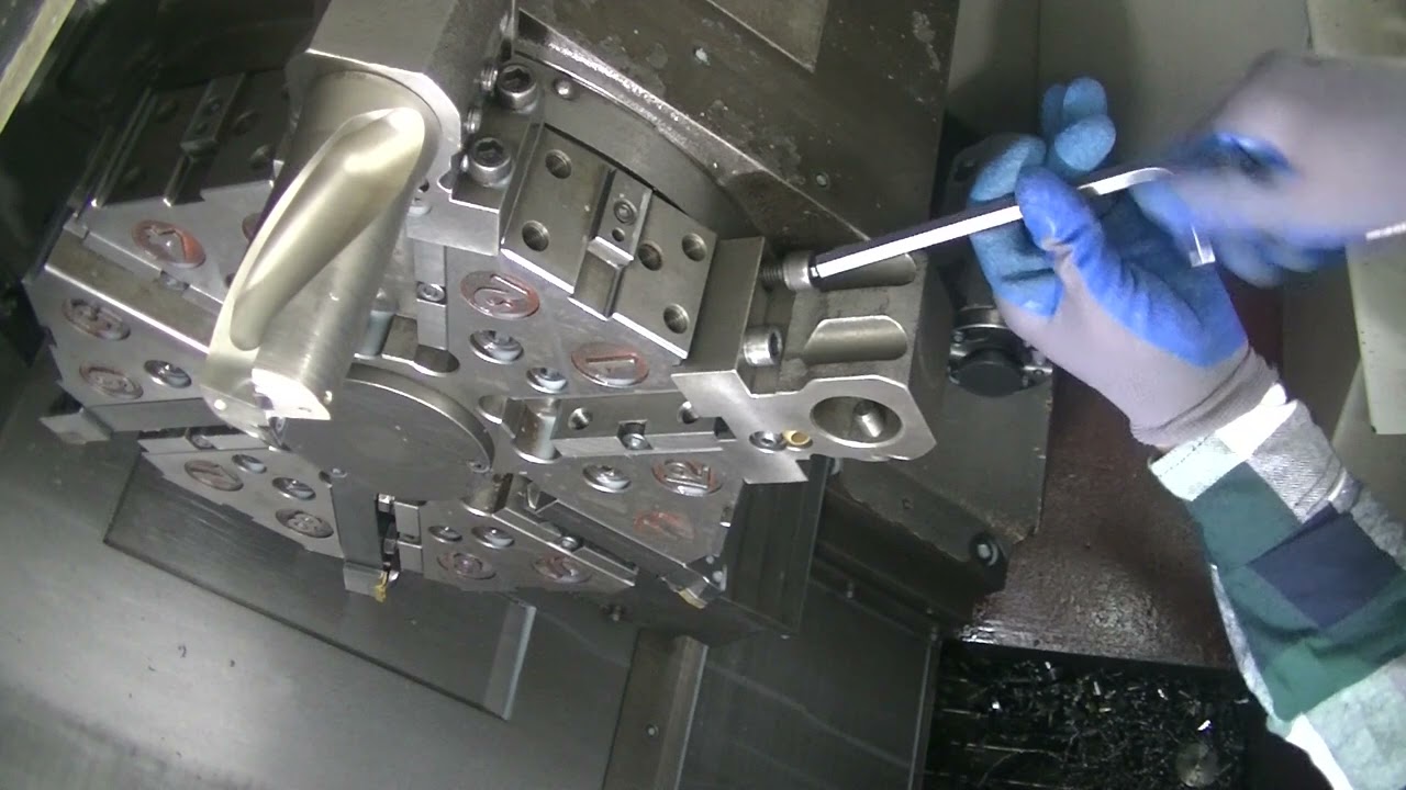 Proces technologiczny rekonstrukcji piasty BMW R75 SAHARA - Film instruktażowy