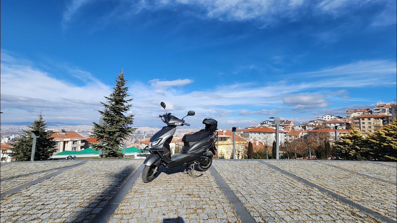 RKS BLAZER-XR 50 YOKUŞ TESTİ (VS RKS VALERİO) (50 CC BENZİNLİ SCOOTER VS ELEKTRİKLİ SCOOTER)