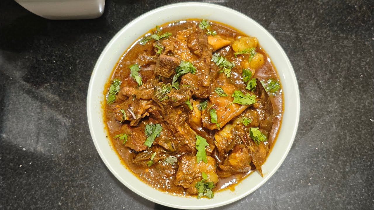 Spicy & Juicy Mutton Curry in Kadhai | Easy Homemade Recipe! Holi special #muttoncurry #KadhaiMutton
