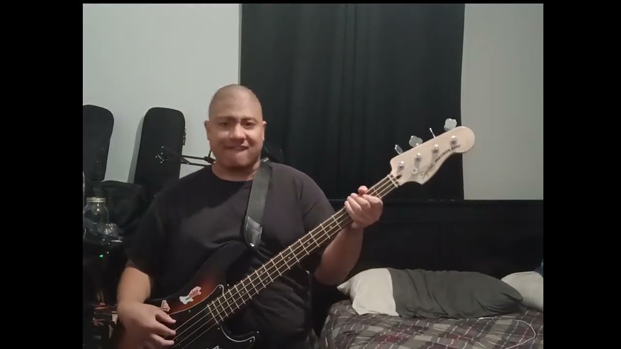 Metallica -  Creeping Death (Bass cover)
