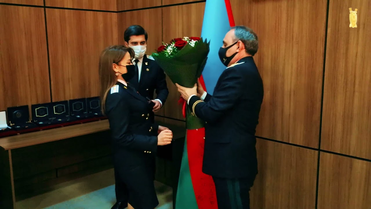 Prokurorluq əməkdaşlarına d&ouml;vlət m&uuml;kafatları təqdim edilməsi ilə bağlı video&ccedil;arx (16.04.2021)