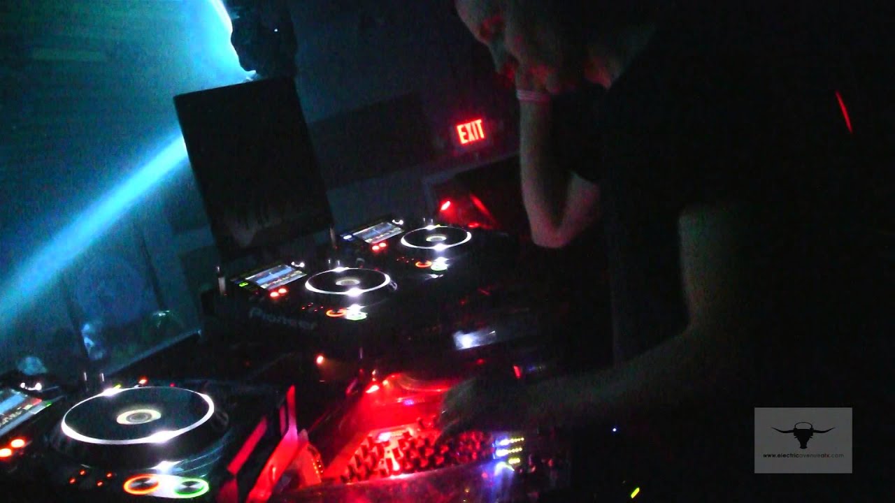 ElectricAvenueATX - Ambivalent @ Kingdom Austin Night Club, Feb 21, 2015 (3)