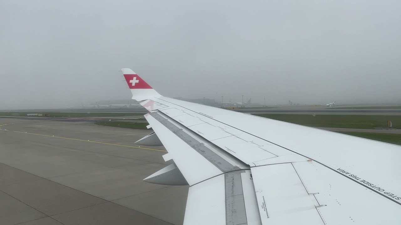 SWISS Airlines LX1072 (ZRH-FRA) Taxi and take-off Zurich Airport - Airbus A220-100 (HB-JBC)