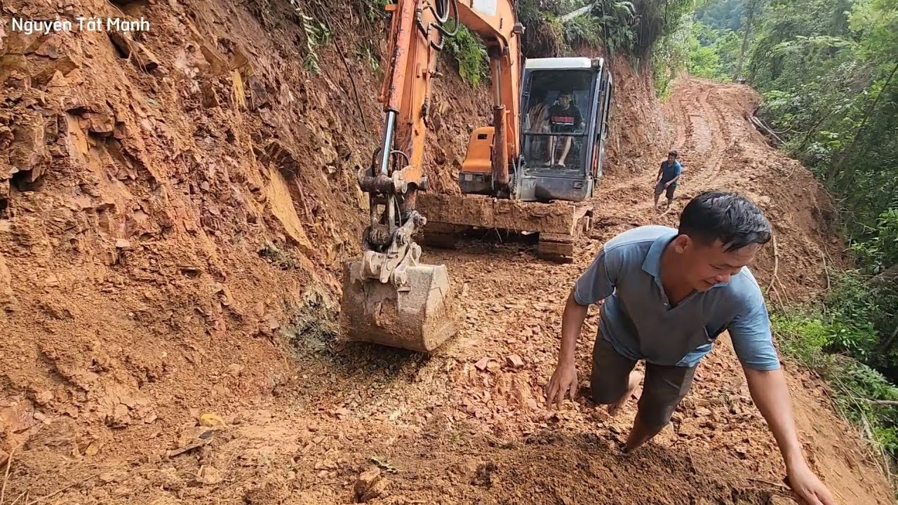Mở đường Lũng Cáng.KHÚC CUA CĂNG THẲNG,TIẾP CẬN VÁCH ĐÁ SỐ 2. Nguyễn Tất Mạnh