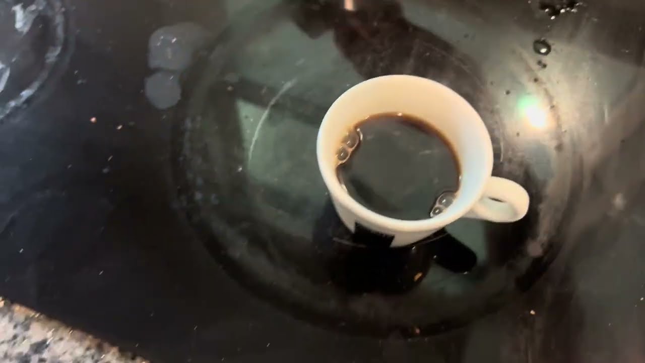 O.M.G Mignon Makes Coffee