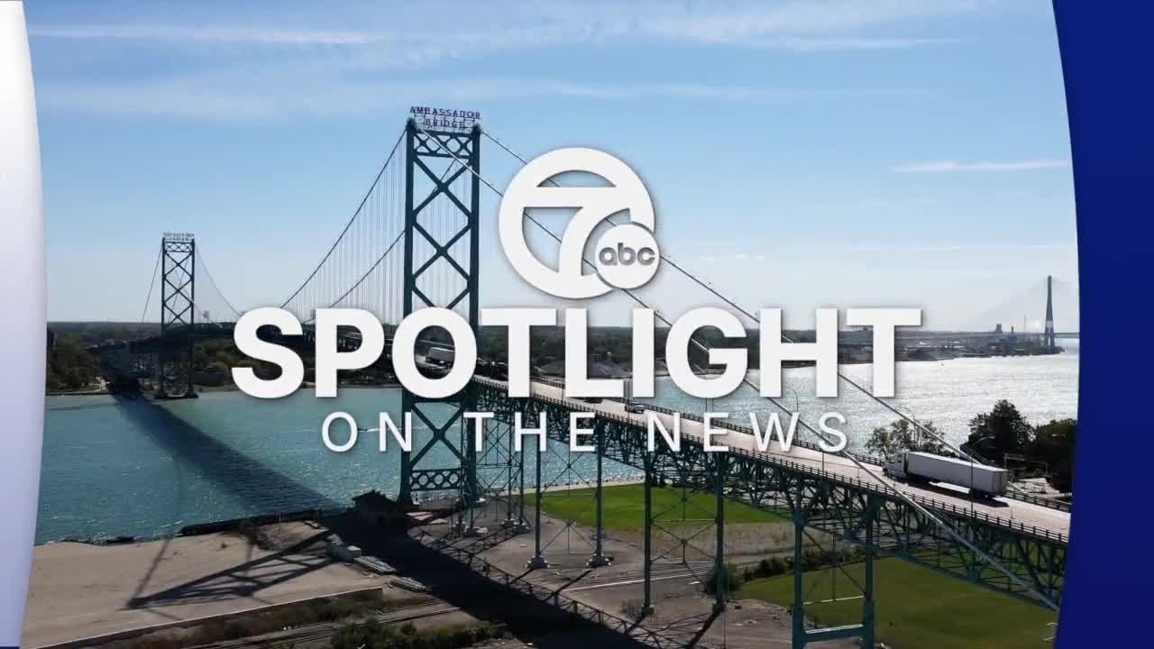 Spotlight_on_Moss_and_Tisdel