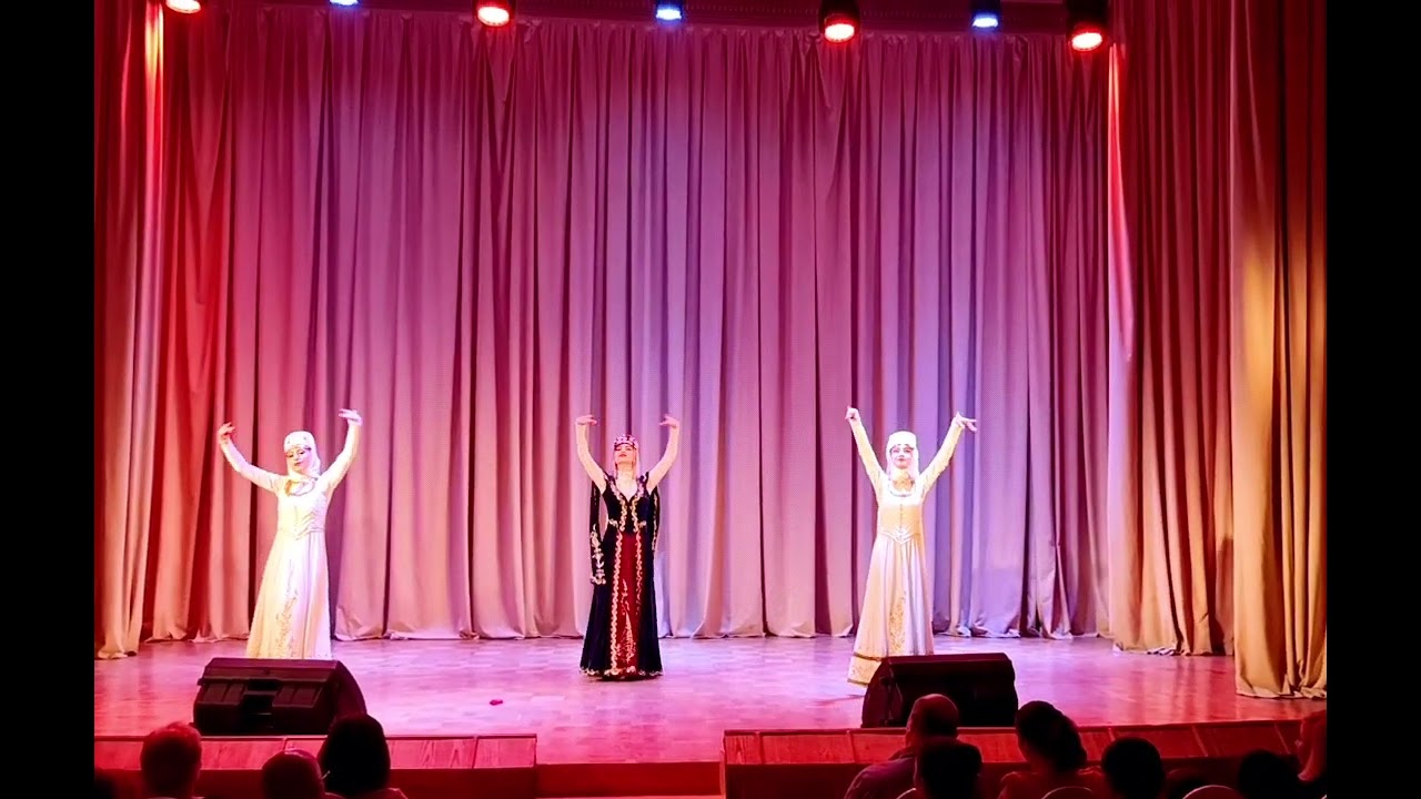 Heqiat parayin hamuyt- Նազանի