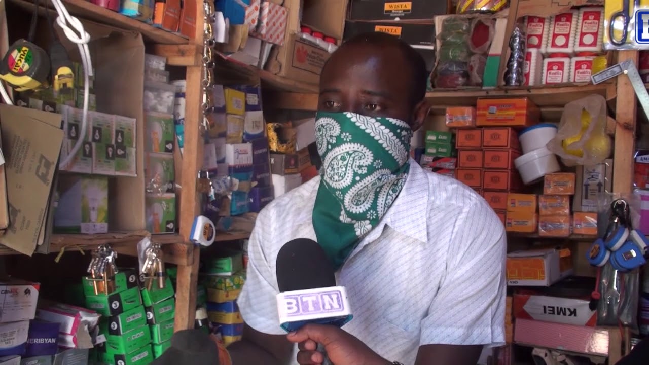 Kamonyi:Abakorera mu isoko rya Bishenyi baratabaza//kubwo gusohorwa mumiryango bakoreramo.