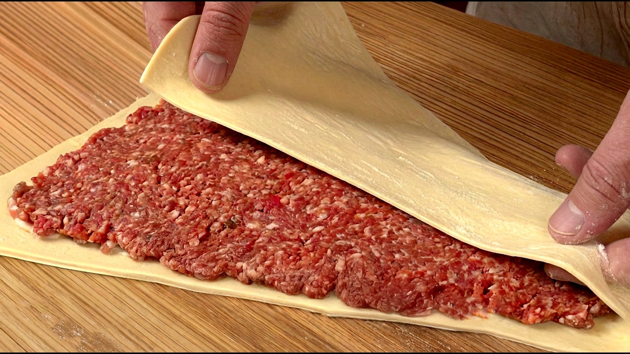 Sie haben Blätterteig und Hackfleisch? Das schnellste Neujahrssnack in nur wenigen Minuten!