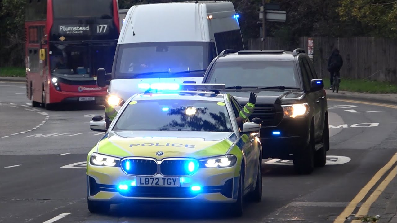 **HIGH-RISK** Thomas Kavanagh & Liam Byrne escorted in CATEGORY-A prison convoy back to HMP Belmarsh