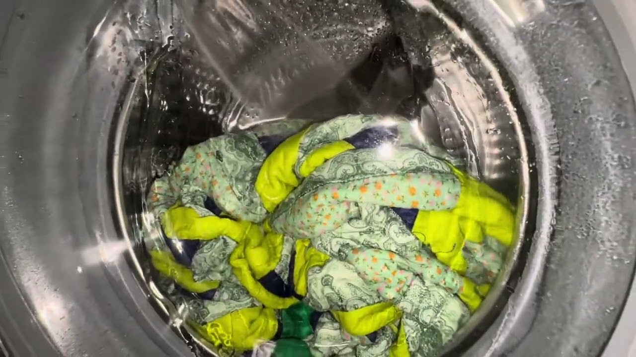 Washing duvet. Speed wash 40