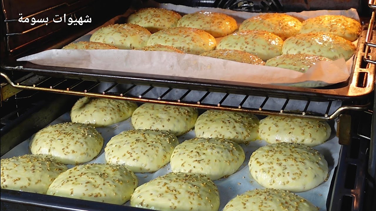 بريوش العيد لي عمرو يحشمك مع السر لي كيخليه يبقى طري مدة طويلة وكيجي خفيف بحال الريشة كيحمق 😋👌