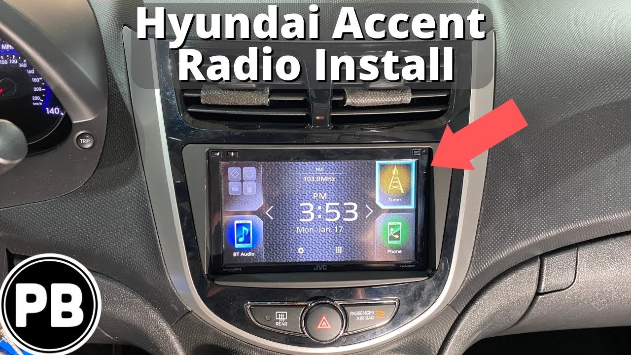 Установка радиоприемника Hyundai Accent 2012–2017 годов выпуска