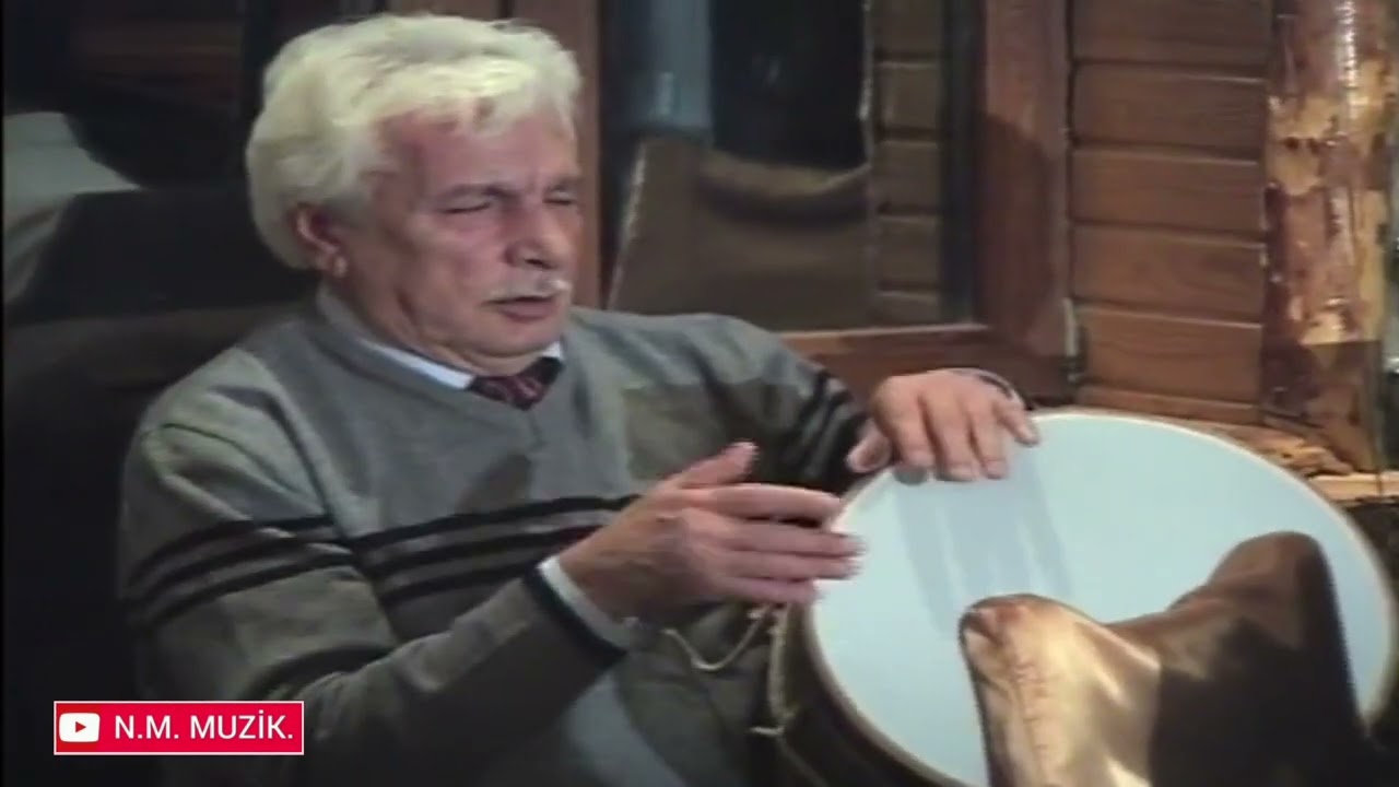 Nağara ustad Ramiz Həsənov (ağ baş). Aydın Əliyev Qarmon. Qulammirzə klarnet. Fuad Qoşa. Rəşad sinti