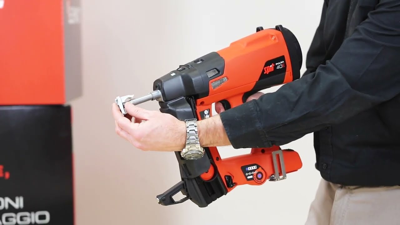 Come si usano gli accessori della chiodatrice Spit Pulsa 40E