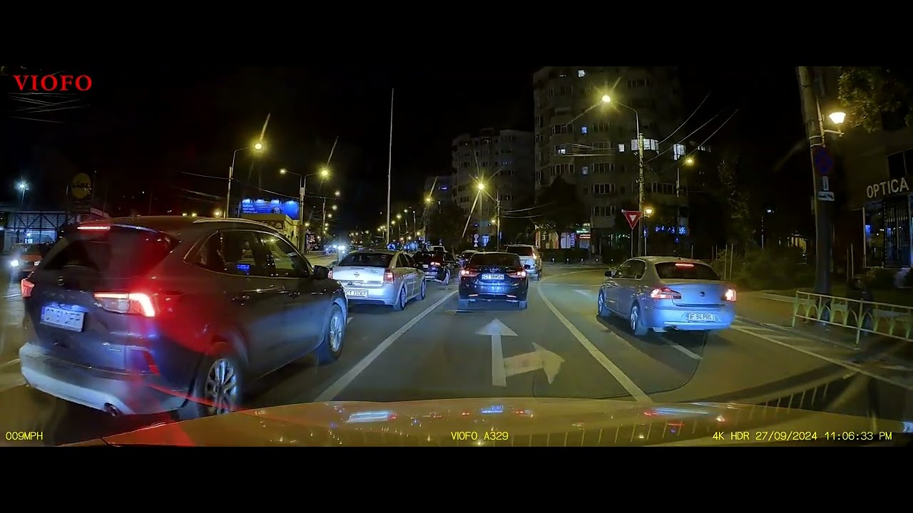 Viofo A329 SSD 4K HDR night city test 1 front camera
