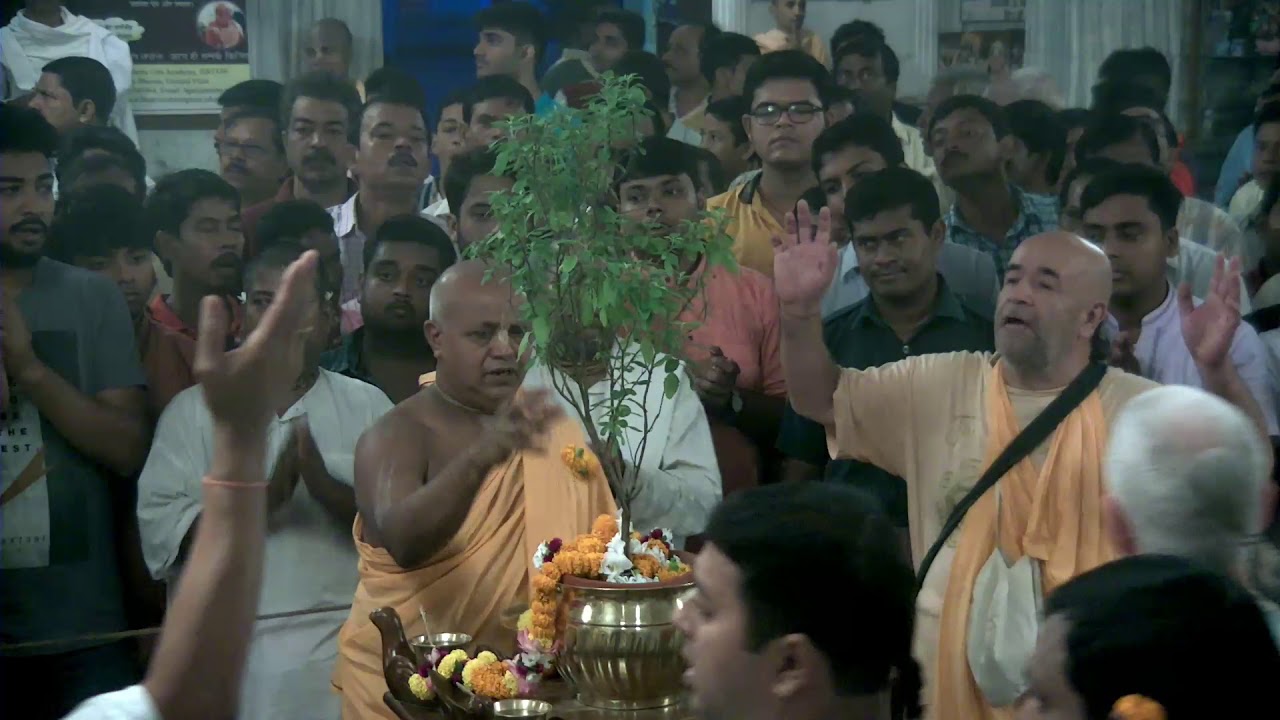 ISKCON Mayapur Early Morning Tulsi Aarti 07/09/2018