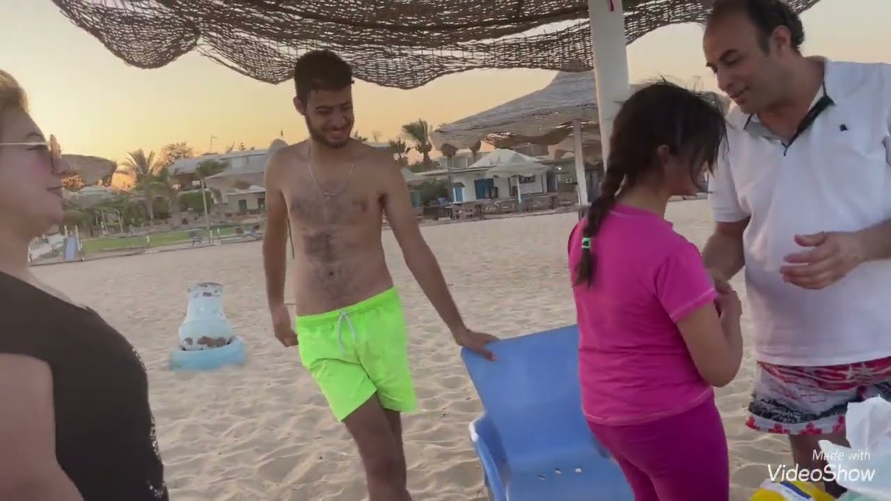 عملنا لجوزي مفاجأة واحتفلنا بعيد ميلاده علي البحر