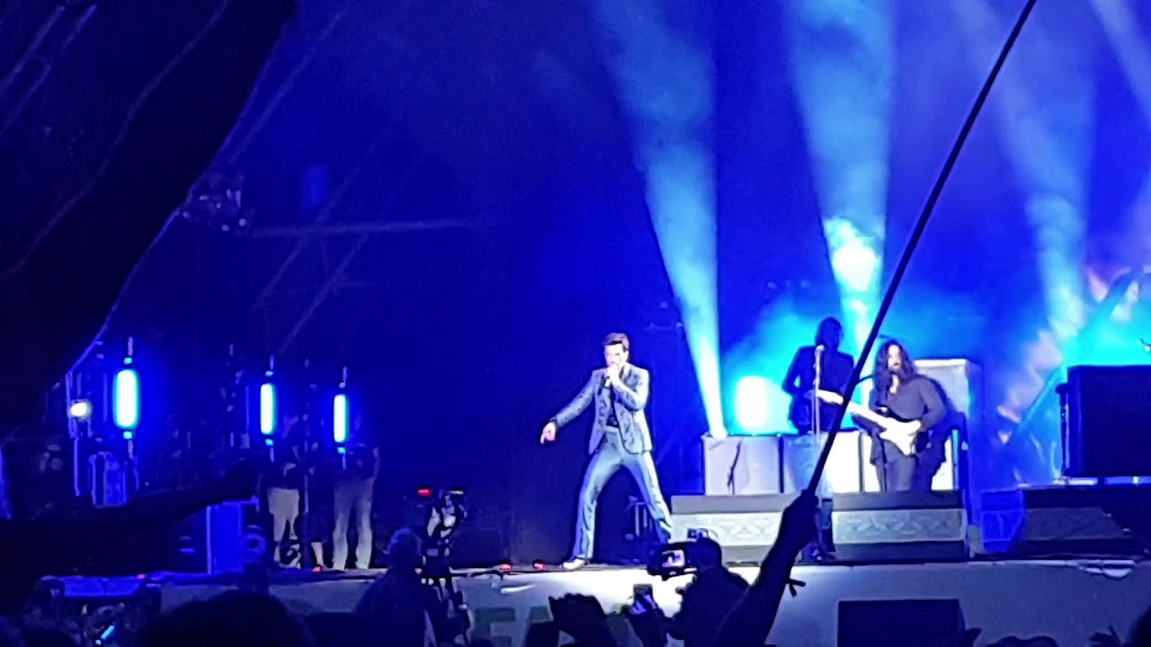 2019 06 29 Glastonbury 2019 The Killers Glamorous Indie Rock and Roll