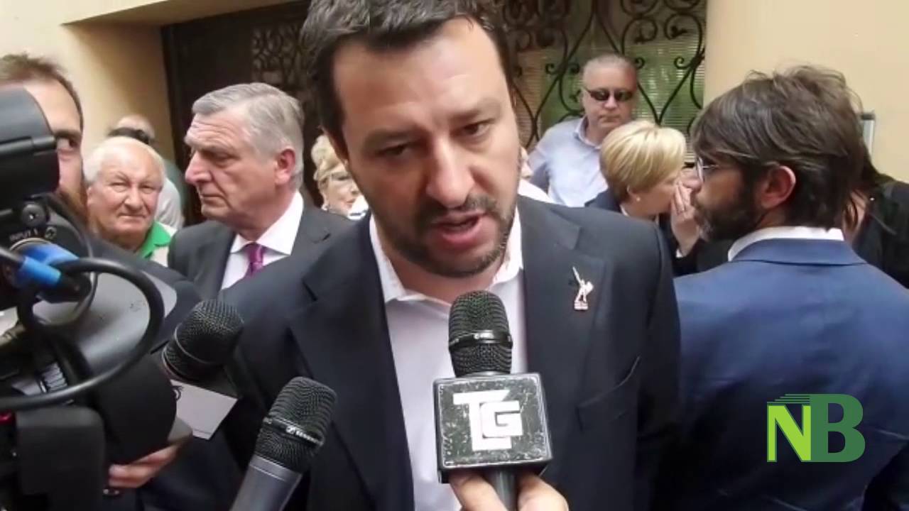 Newsbiella: Salvini, Bossi e Calderoli ai funerali di Gianluca Buonanno