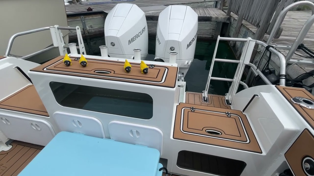 Extreme Boats 795 Game King Walk Around Review & Tour