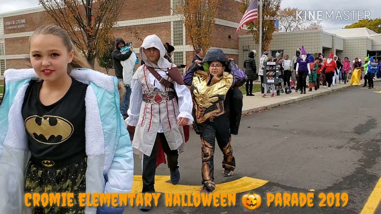 Cromie Elementary Halloween Parade