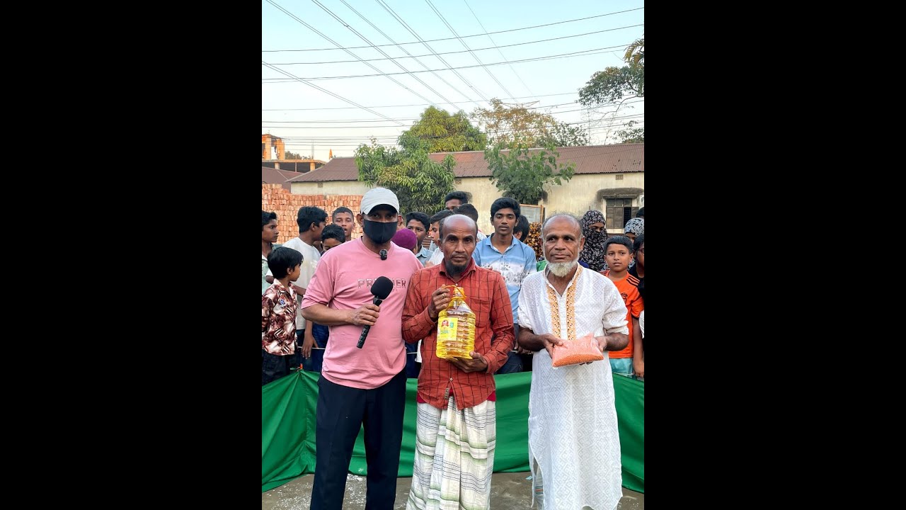 চোখ বাঁধা অবস্থায় বল কুড়ানো চ্যালেঞ্জ যে জিতবে হিলমি গিভিং ব্যাগের পক্ষ থেকে পাবেন পুরস্কার 🏆