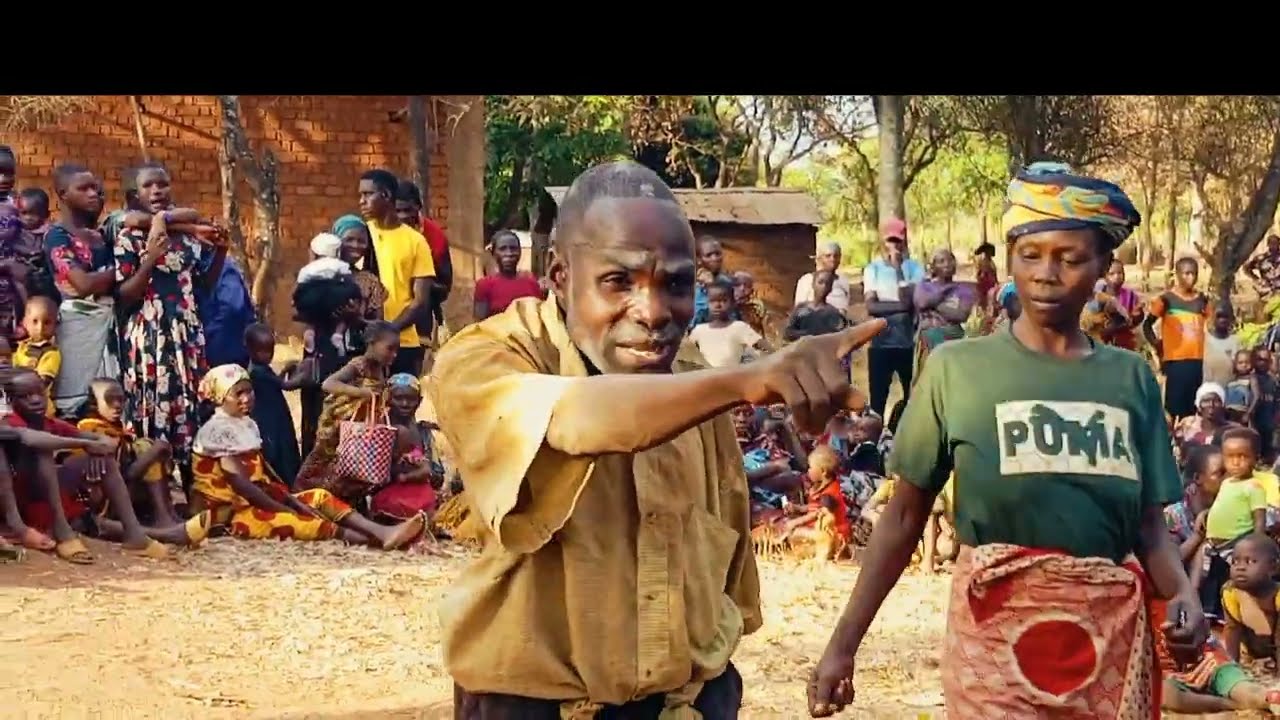 Huruma jamani alichofanyiwa huyu mtu Munzeze LIKO TUMAINI KWA BWANA anOfficial Video by papa peter