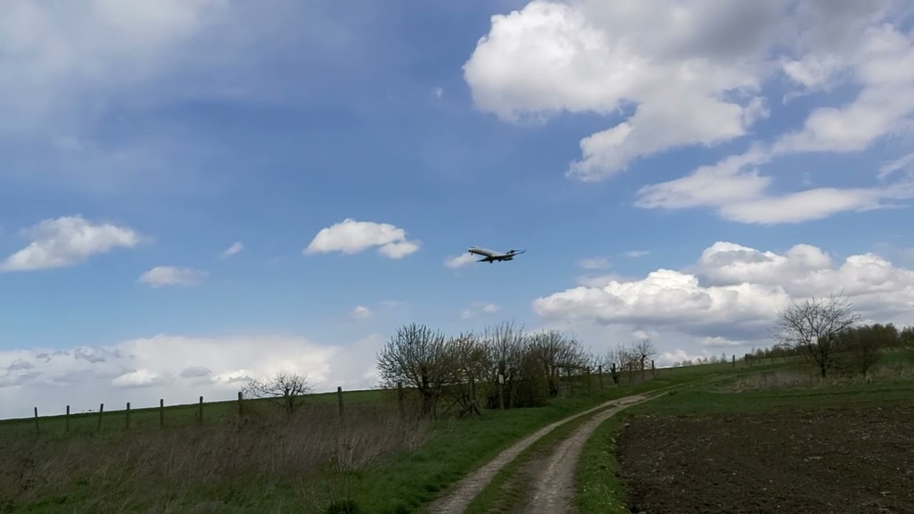 Lufthansa (D-ACNN CRJ-900LR) landing in EPKK - 03.05.2021
