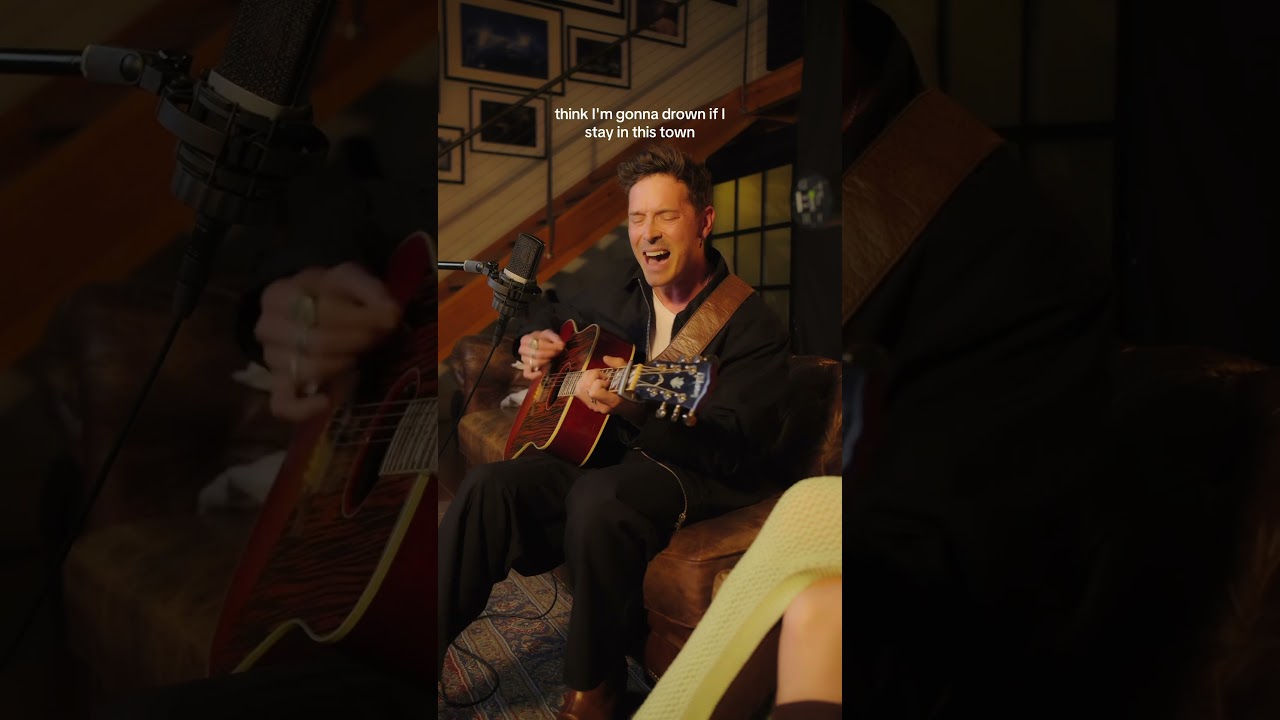 “Jenni” live and acoustic from Nashville, Tennessee.  #alternative #acoustic #country #indiemusic