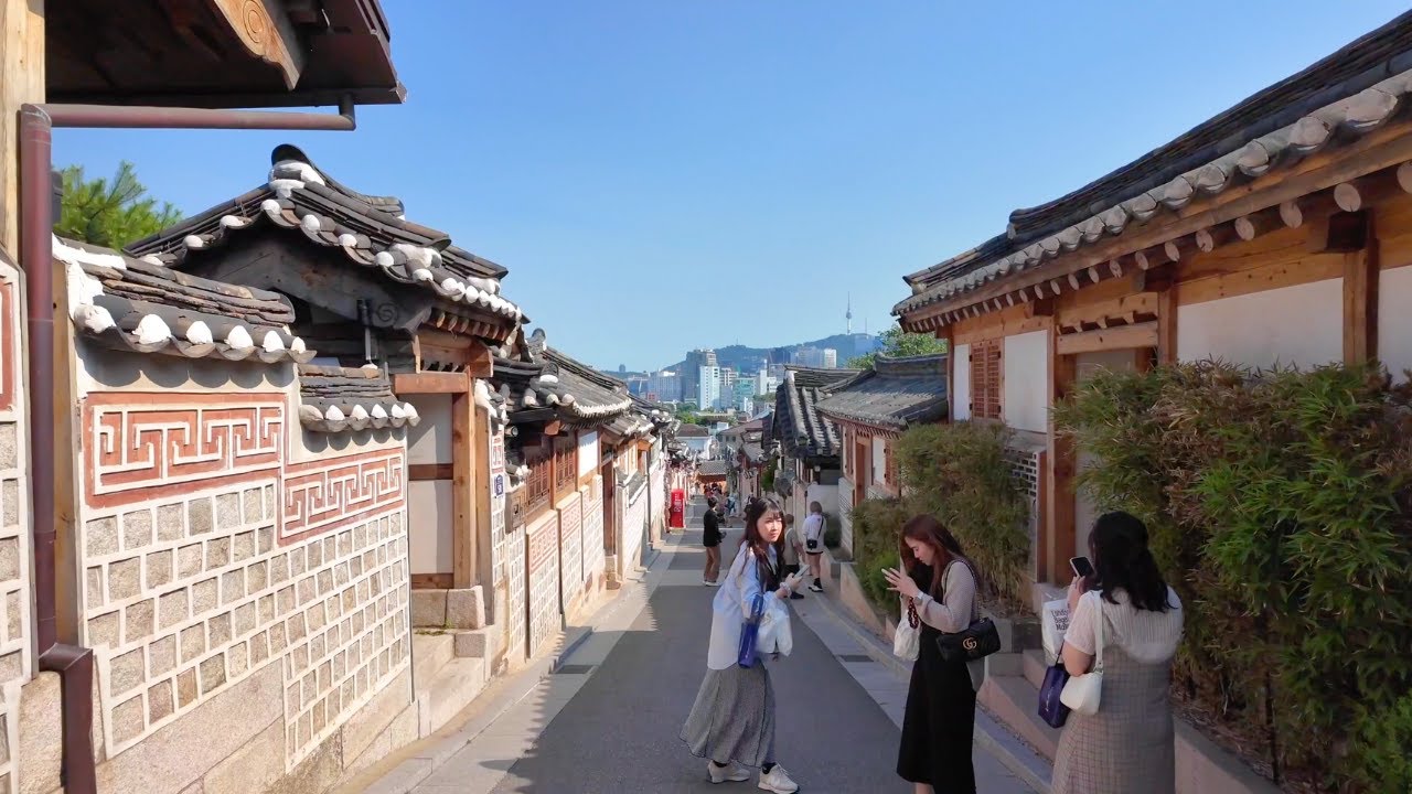 Seoul, South Korea 🇰🇷 Street Walk | 북촌한옥마을 | Bukchon Hanok Village | 서울 | 4K City Walking Tour