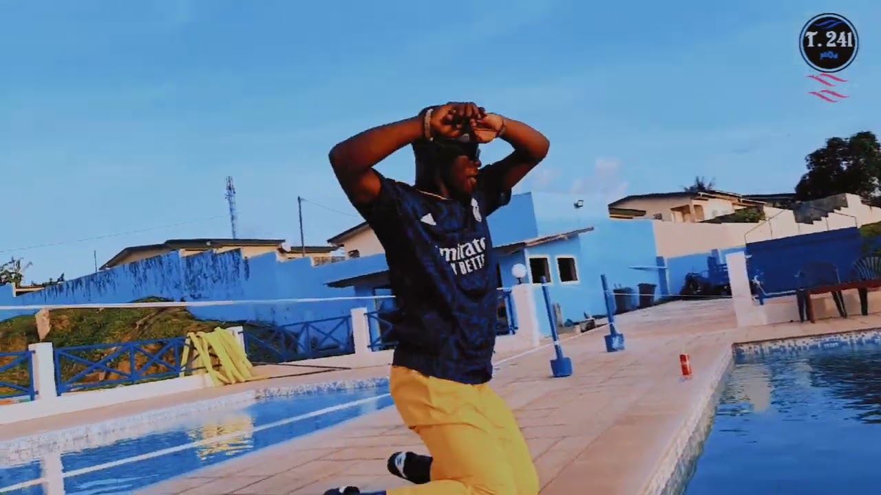 NDOSS-FAMILY & L'oiseau rare Dieu_Benit vidéo tcham Gabon 🇬🇦 2k22 (by Timplar_Prod)