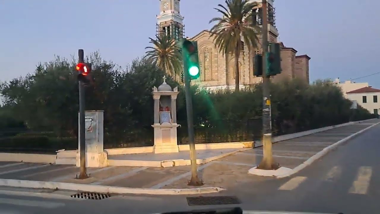 Καρλόβασι Σάμου | πλατεία Βαλασκατζη λιμάνι 