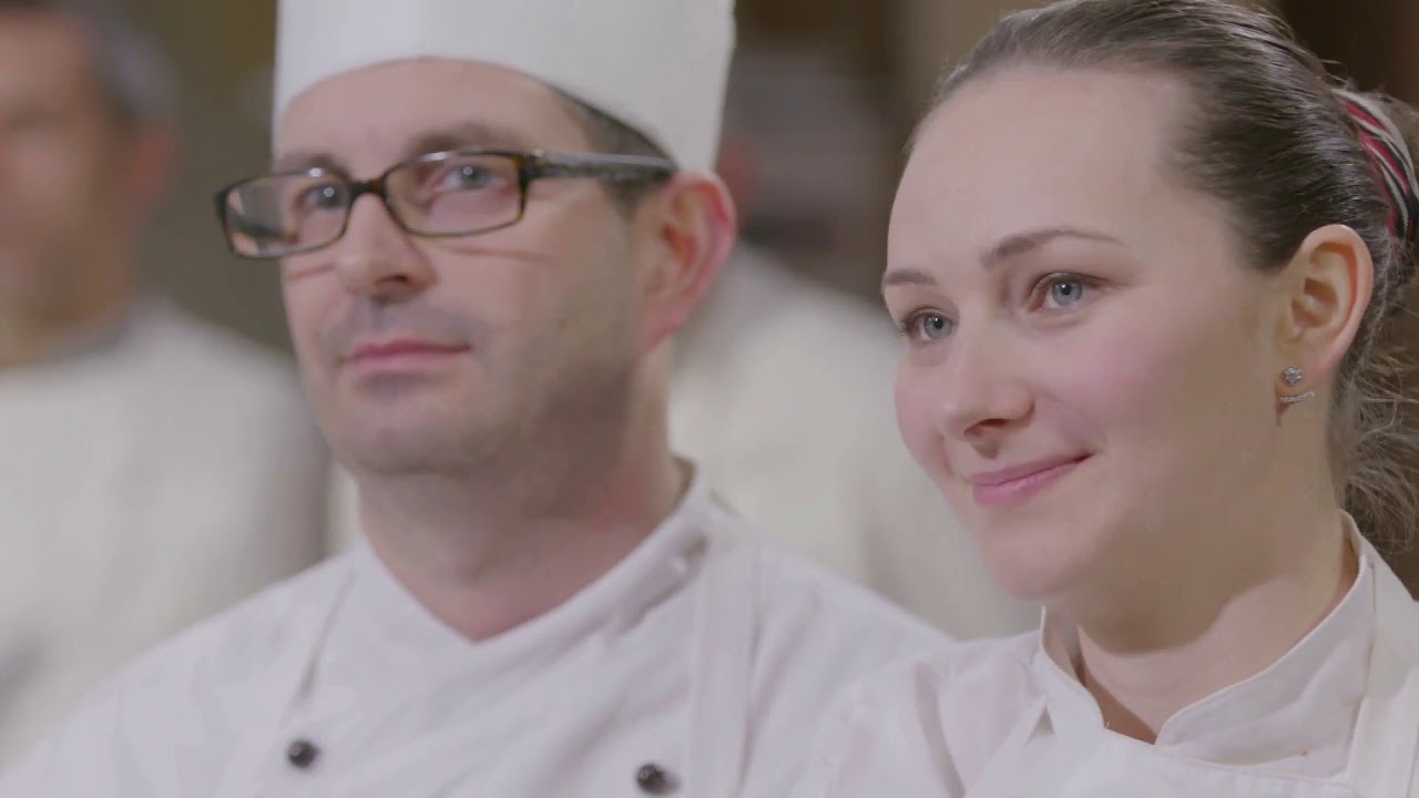 Come creare un cioccolatino speciale ed una scultura di cioccolato? | Best Bakery Italia