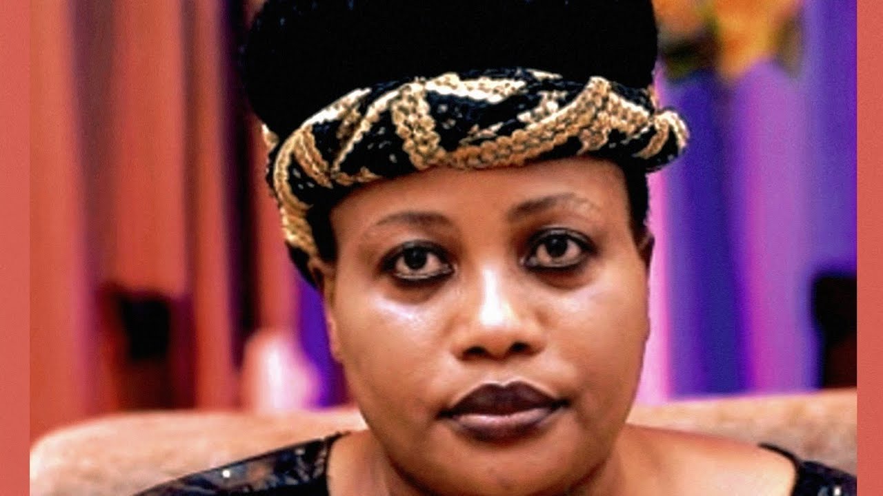 Mu gitanda shyiramo imbaraga kuko ni akazi ♥️