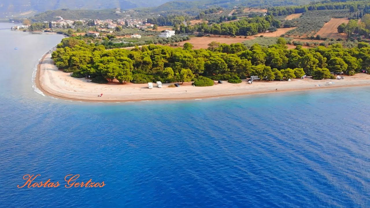 &Pi;&Alpha;&Rho;&Alpha;&Lambda;&Iota;&Alpha; &Rho;&Omicron;&Beta;&Iota;&Epsilon;&Sigma;, &Beta;&Omicron;&Rho;&Epsilon;&Iota;&Alpha; &Epsilon;&Upsilon;&Beta;&Omicron;&Iota;&Alpha; (DRONE). ROVIES BEACH AERIAL VIEW, EUBOEA, GREECE
