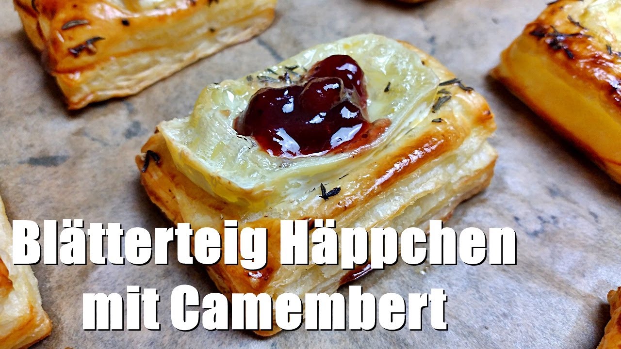 Rezept: Blätterteig Häppchen mit Camembert und Preiselbeeren / Partysnack