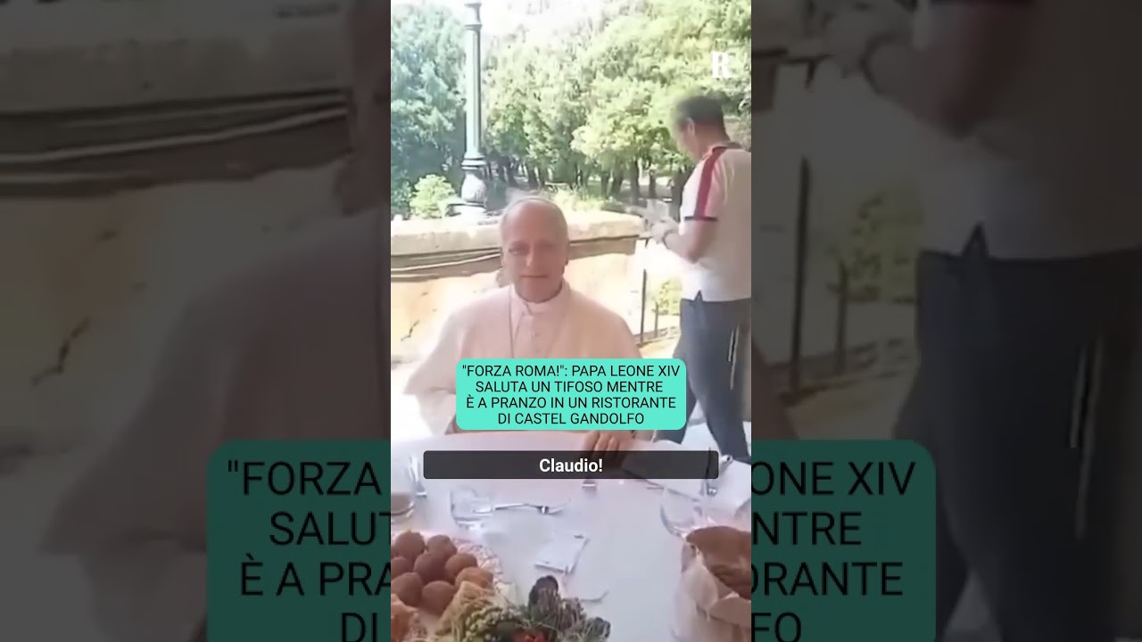Il saluto di Papa Leone XIV a un tifoso: 