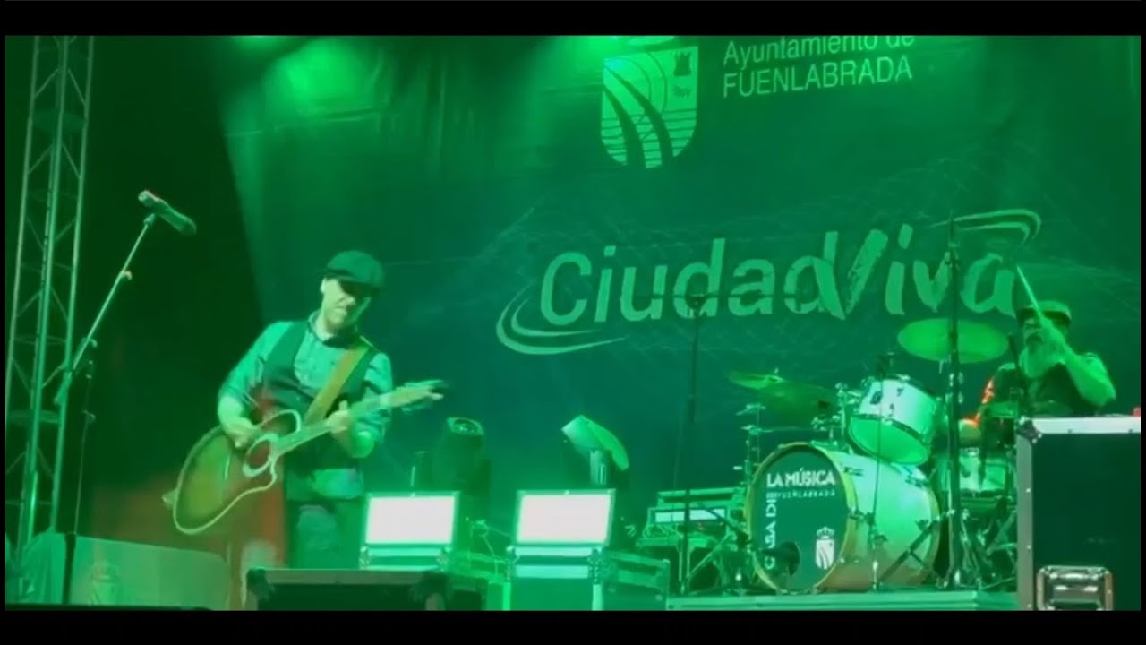 Folker - A tu lado (Directo)
