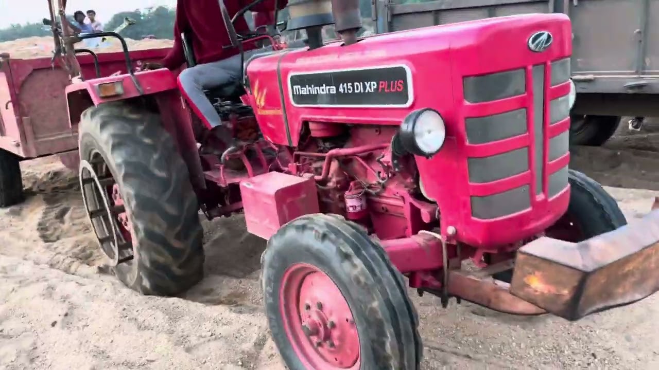 Mahindra fas gaya nadi 🙄