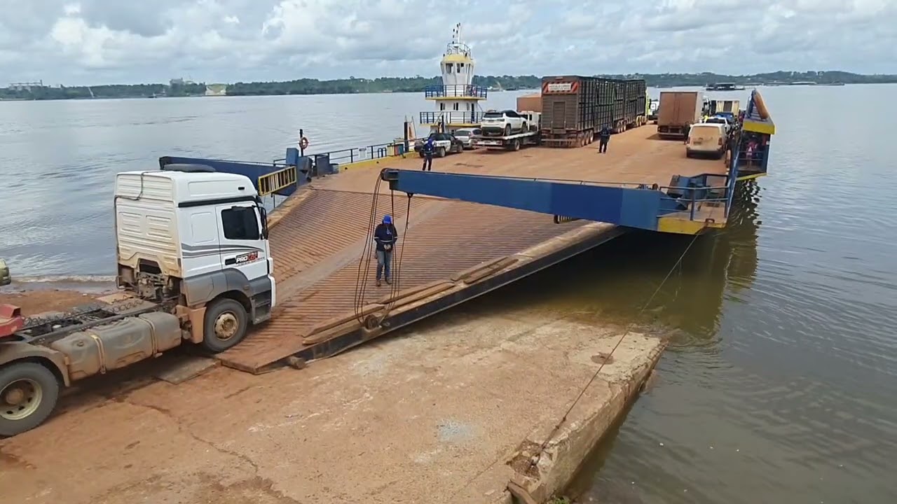Travessia da balsa Rio Tapajós Itaituba PA # 197