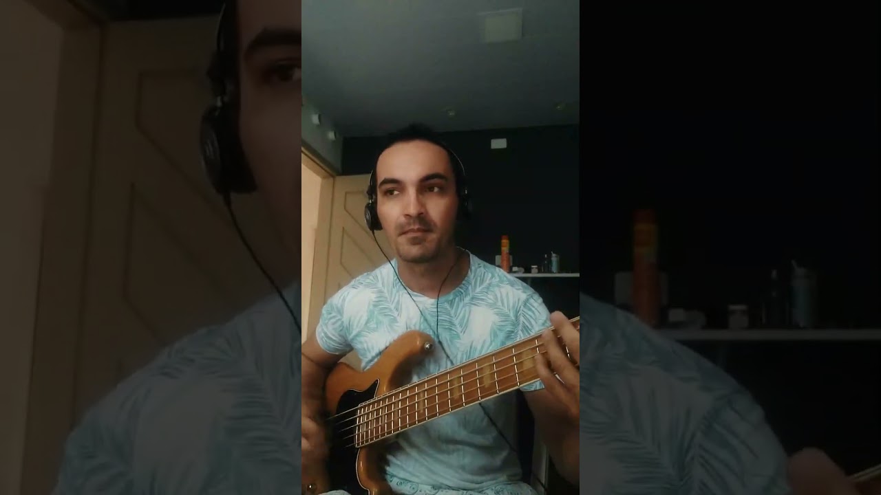 Meu Circuito DB2 no Baixo Cort GB75 - Love Theory Kirk Franklin improvised slap