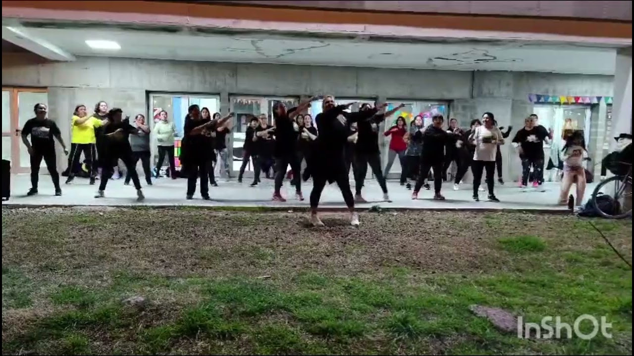 María becerra - 7 Vidas zumba con Caro 