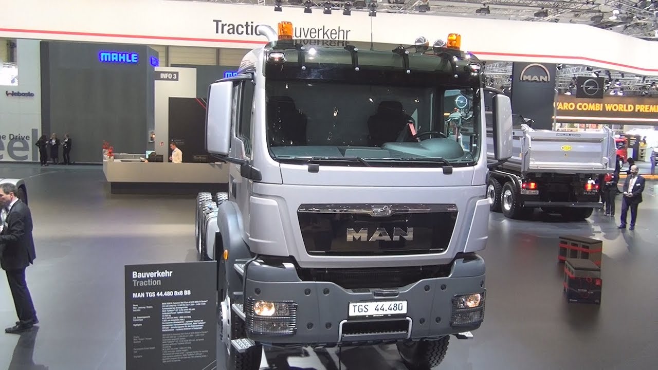 MAN TGS 44.480 8x8 BB Tractor Truck Exterior and Interior