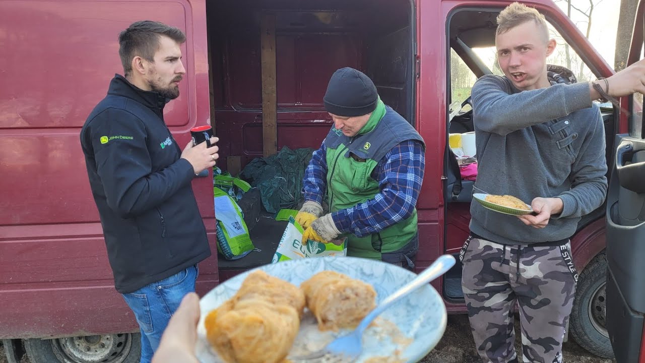 Na Polu Smakuje Najlepiej! - Zbyszek Zabrał Nam Kamerę - Siew Kukurydzy Do Nocy